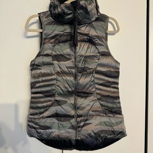 Lululemon down camo vest